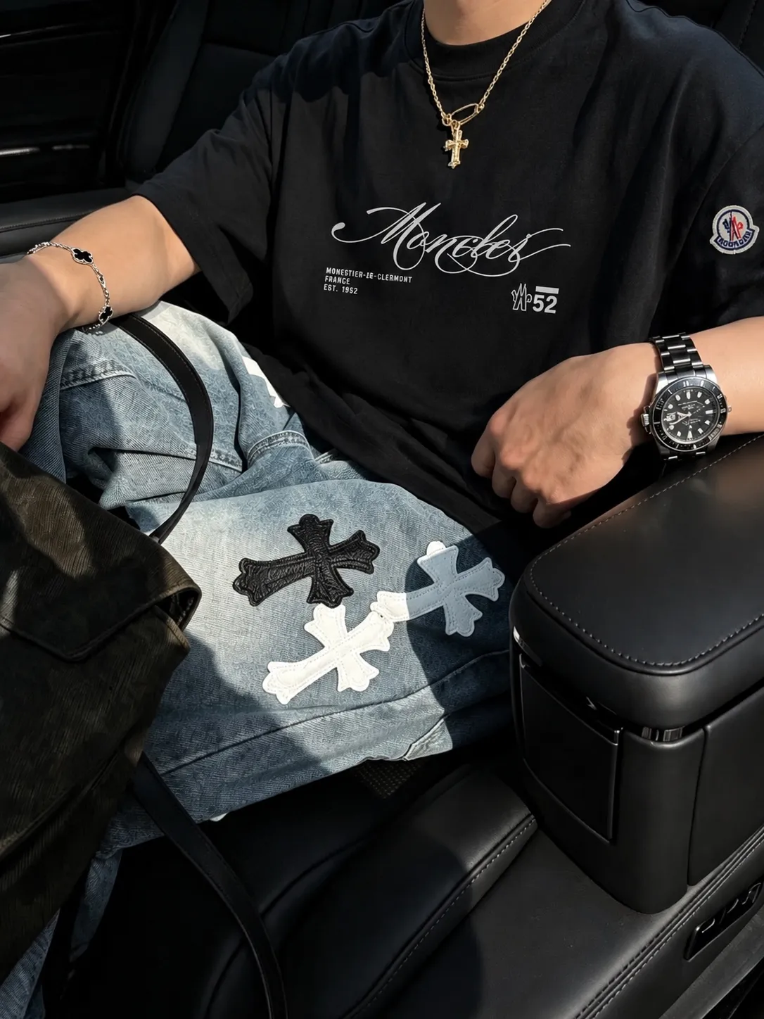moncle～ logo 《 》7a tee ， Same Style ， : Black White Coffee Brown Size：S（90-130 ） M（125-150 ） L（135-165 ） XL（160-190 ） XXL（185-220 ）